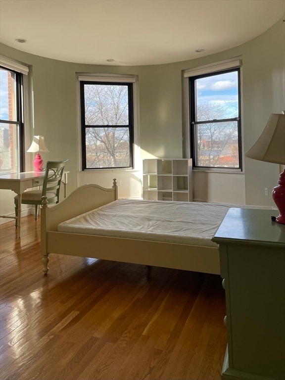 Building Photo - 4 Charlesgate E