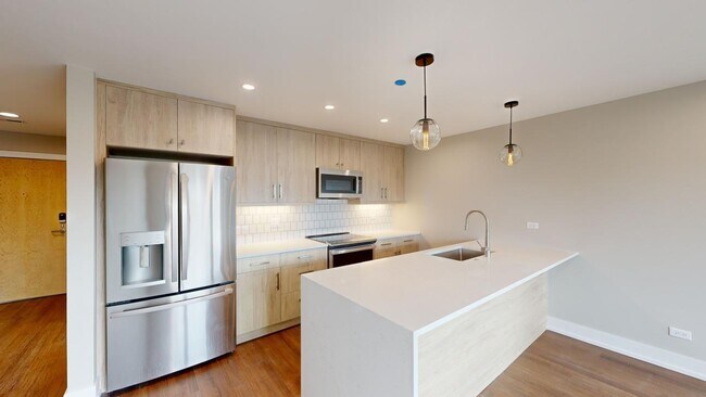 Building Photo - 550 Sheridan Square