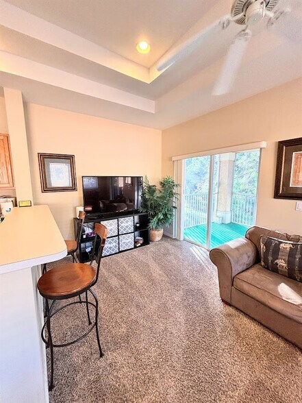 Building Photo - 8255 Mulligan Cir