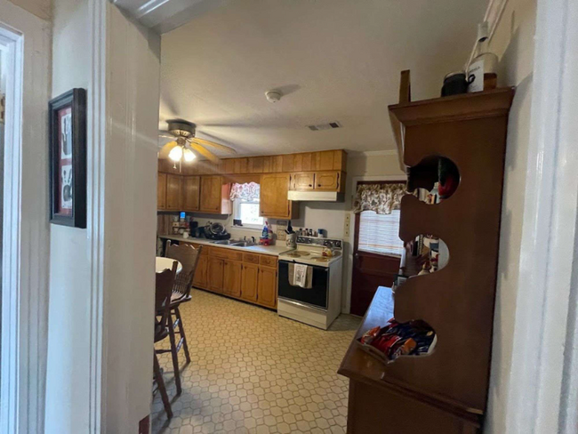 Building Photo - 849 Prosperity Dr