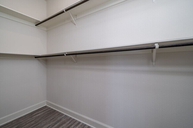 Building Photo - COMING SOON! 3 bedroom, 3.5 Bath, 2 Car Ga...