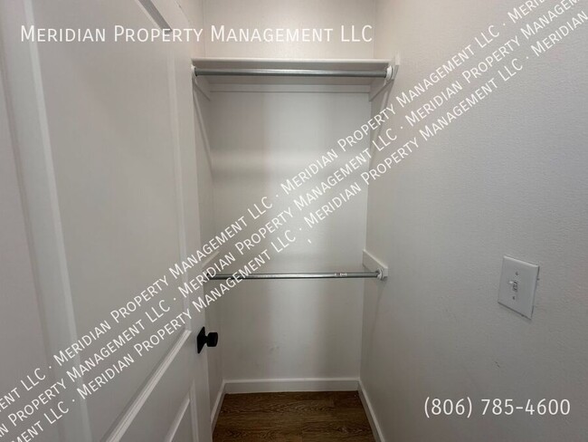 Building Photo - 6804 4th St