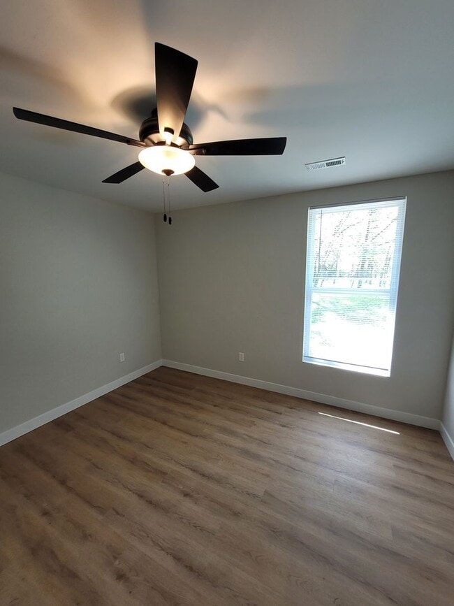 Building Photo - 4614 Alan Ln