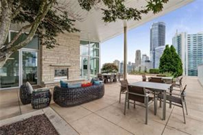 Building Photo - Furnished Luxury Buckhead Condo - Walk to EVERYTHING