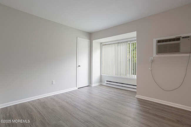 Building Photo - 45 Western Reach
