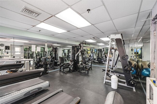 Building Photo - 9341 Collins Ave