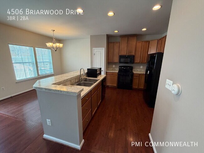 Building Photo - 4506 Briarwood Dr
