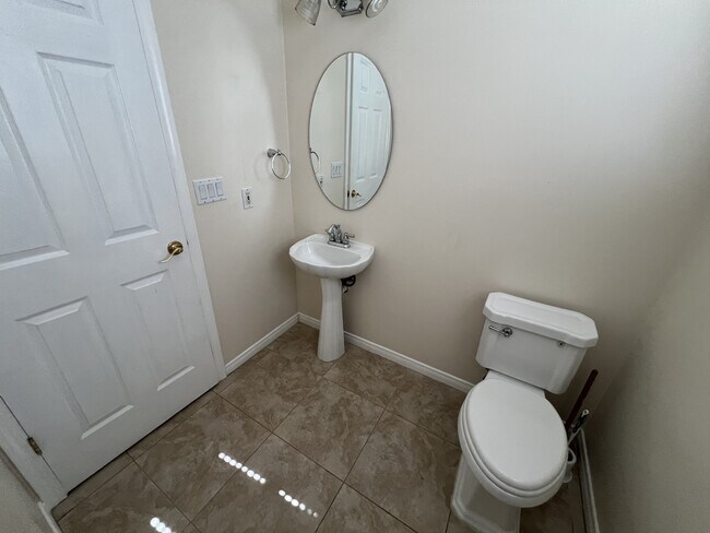Building Photo - 9708 Bossa Nova Ct