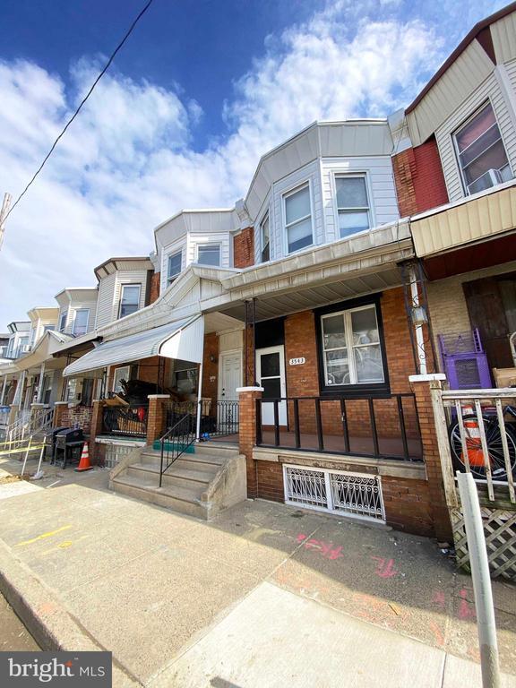 Building Photo - 3543 Stouton St