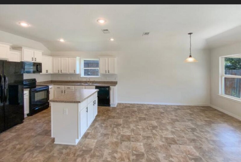 Building Photo - 5830 Ambrose Cir