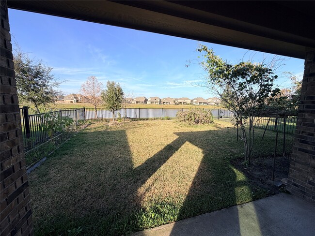 Building Photo - 13106 Leisure Cove Dr