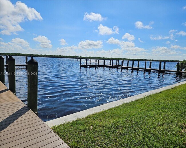 Building Photo - 3415 Sulstone Dr
