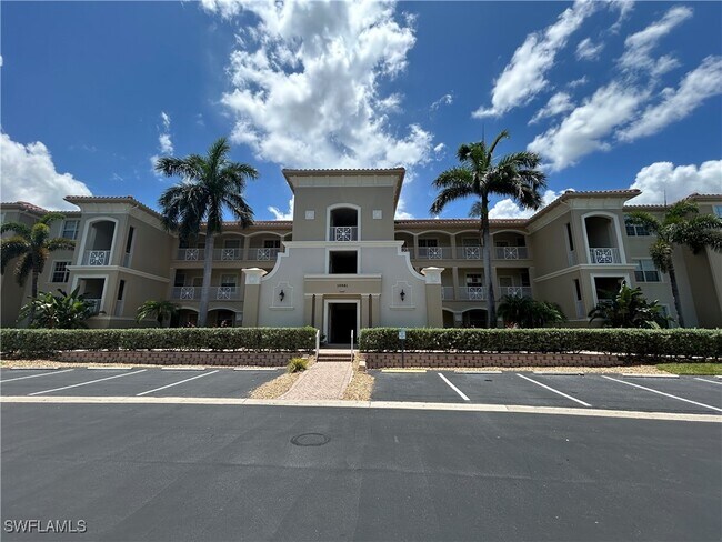 Building Photo - 14981 Reflection Key Cir