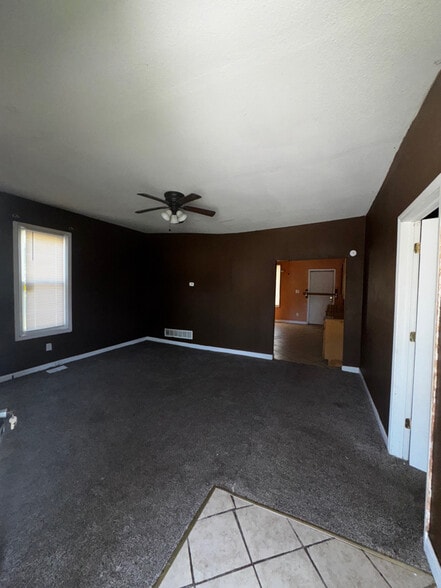 Building Photo - 1417 Buckingham St