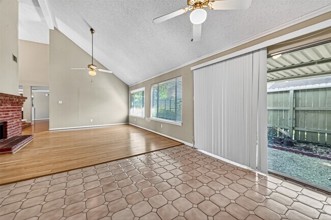 Building Photo - 1535 Beaconshire Rd