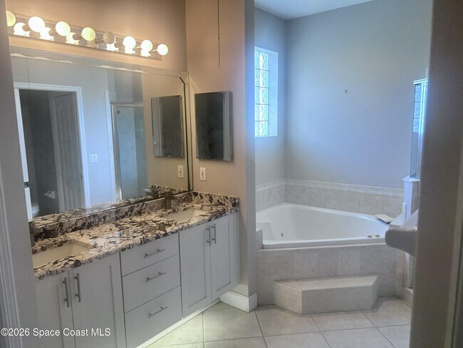 Building Photo - 1251 S Banana River Dr