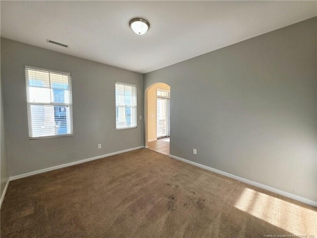 Building Photo - 825 Running Horse Ln