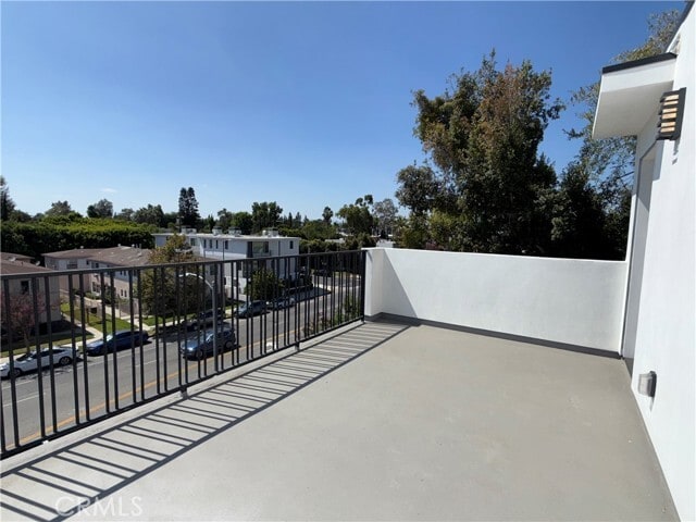 Building Photo - 5044 Laurel Canyon Blvd