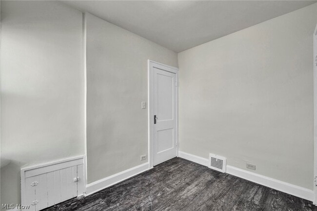 Building Photo - 4306 Buechner Ave