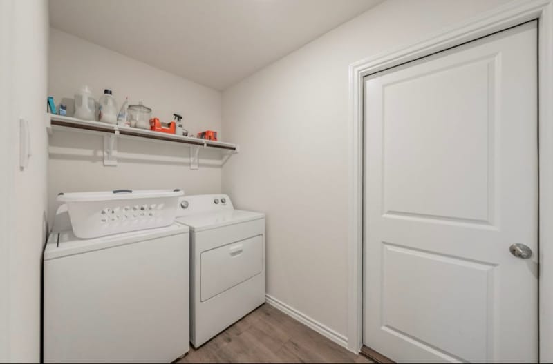 Building Photo - 363 Vitex Dr