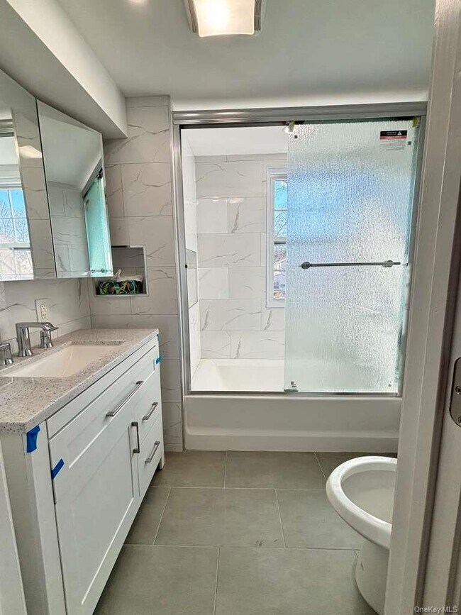 Building Photo - 70 Appletree Ln