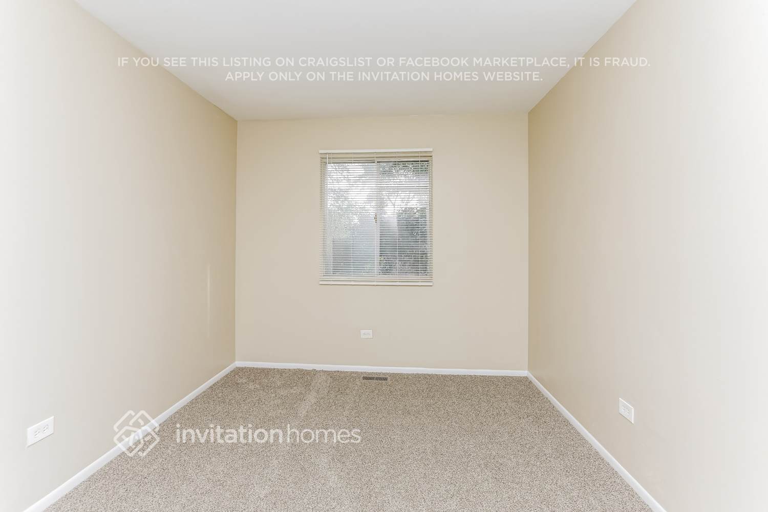 Building Photo - 953 Surrey Ct