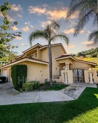 Building Photo - 827 S Shanada Ct