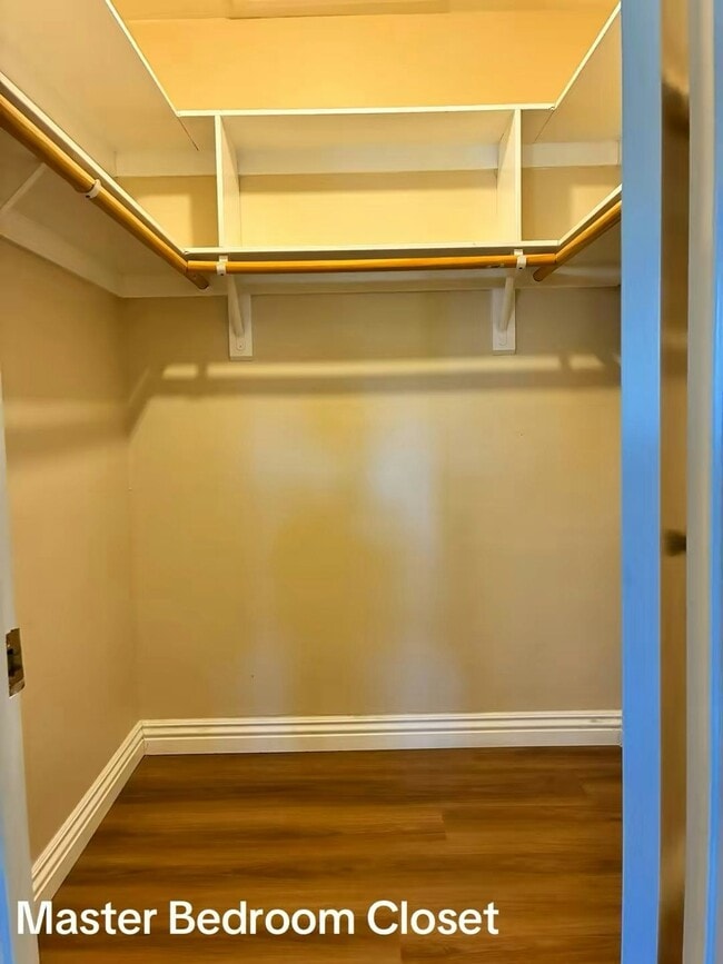 Building Photo - 609 Spyglass Ln