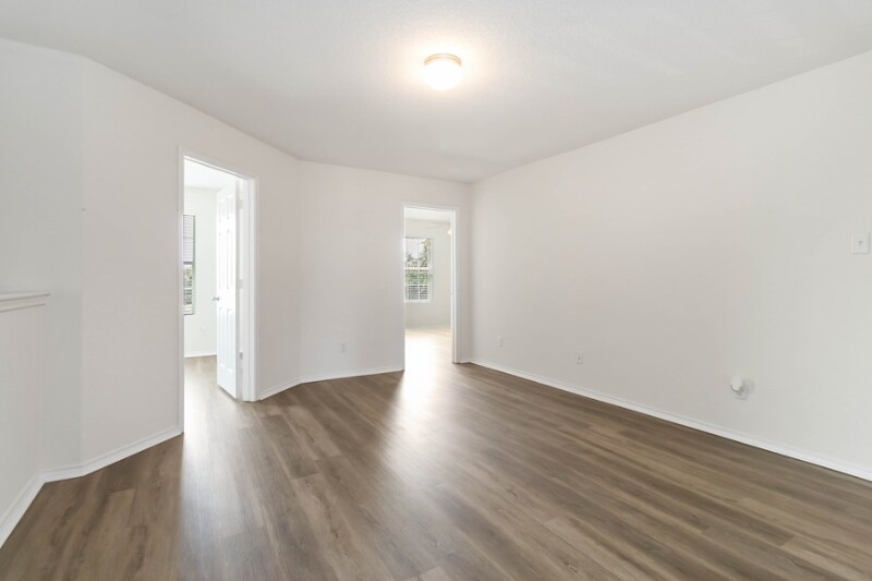 Building Photo - 8647 Silver Willow