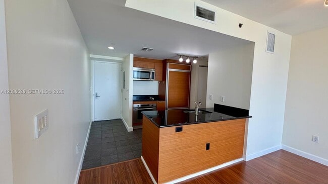 Building Photo - 50 Biscayne Blvd