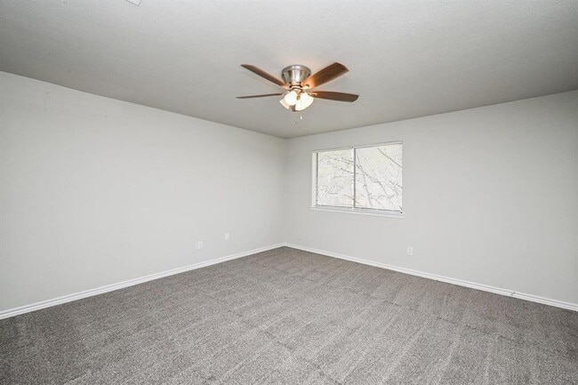 Building Photo - 6514 Kentwick Dr