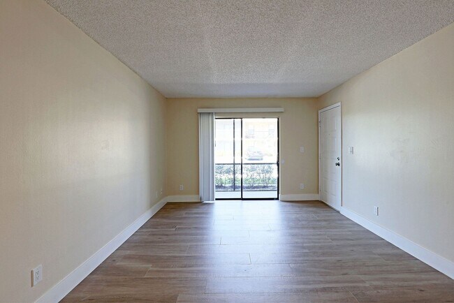 Building Photo - Mystic Gardens 5331-3104