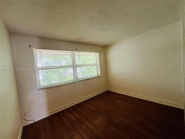 Building Photo - 2050 NW 89th Ave