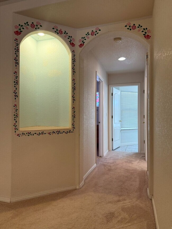 Building Photo - Charming 3-bedroom, 2-bath home in North Merced!