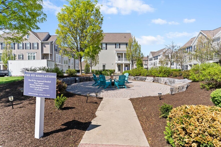 Building Photo - 3030 Meridian Cmns