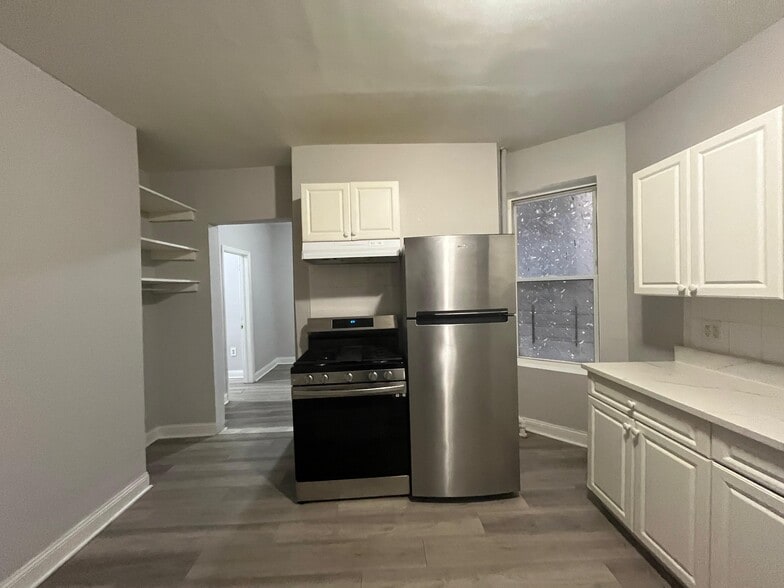 Building Photo - 5307 Palisade Ave