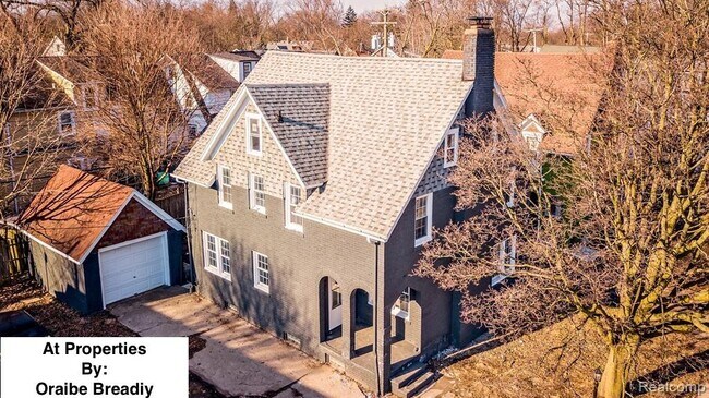 Primary Photo - 959 Washtenaw Ave