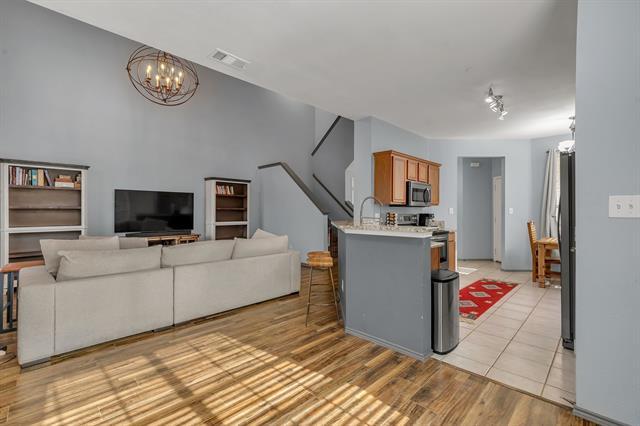 Building Photo - 3124 Tarrant Ln