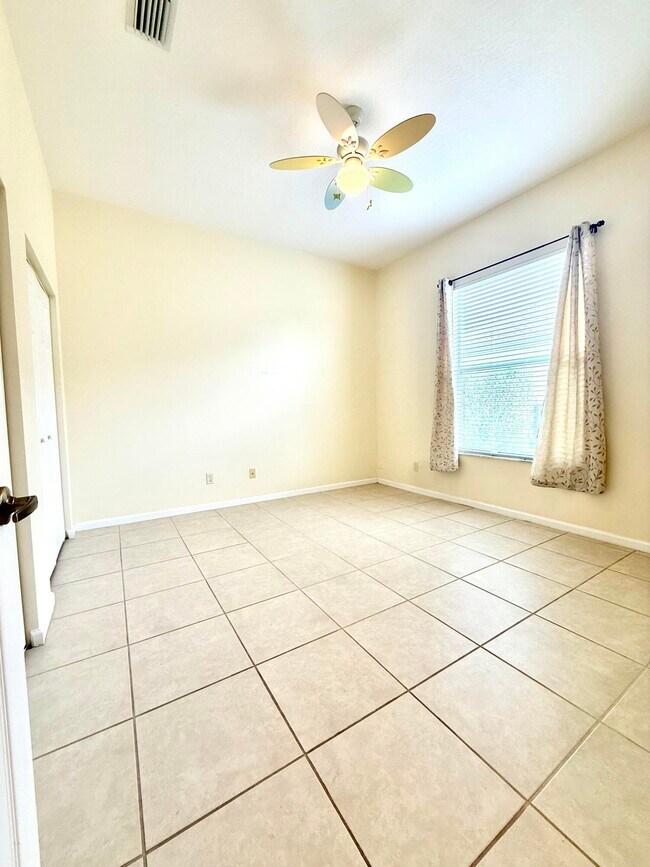 Building Photo - 408 North Key Lime Square SW