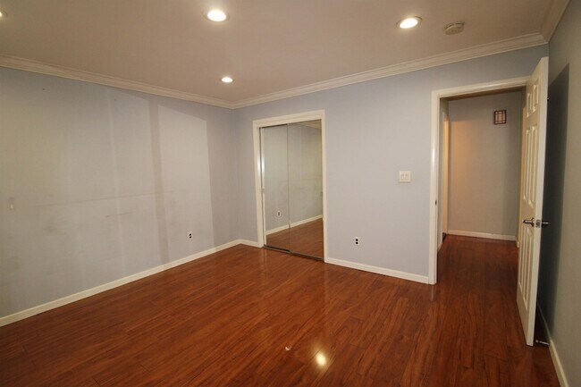 Building Photo - 39 Millridge Rd