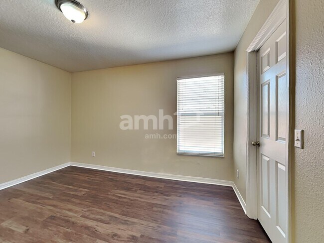 Building Photo - 212 Citrus Landing Dr