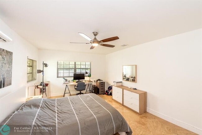 Building Photo - 6205 SW 108th St