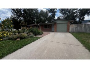 Building Photo - Welcome to this Colorado Springs charmer i...