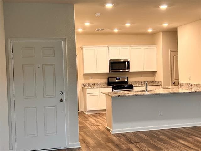 Building Photo - 316 Marsh Ln