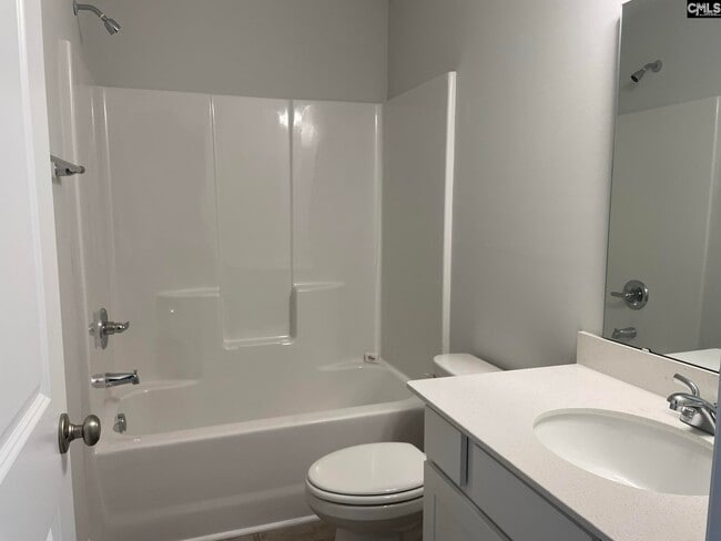 Building Photo - 129 Kings Parish Ct