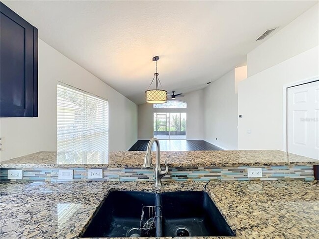 Building Photo - 1045 Willow Branch Dr