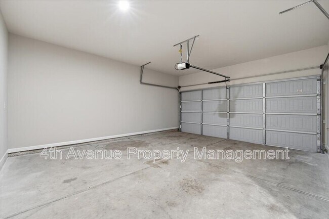 Building Photo - 3403 Abbey Wy