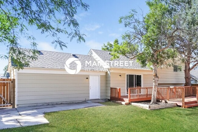 Building Photo - 3 Bedroom Pet-Friendly Home in Centennial, CO with Main Street Renewal