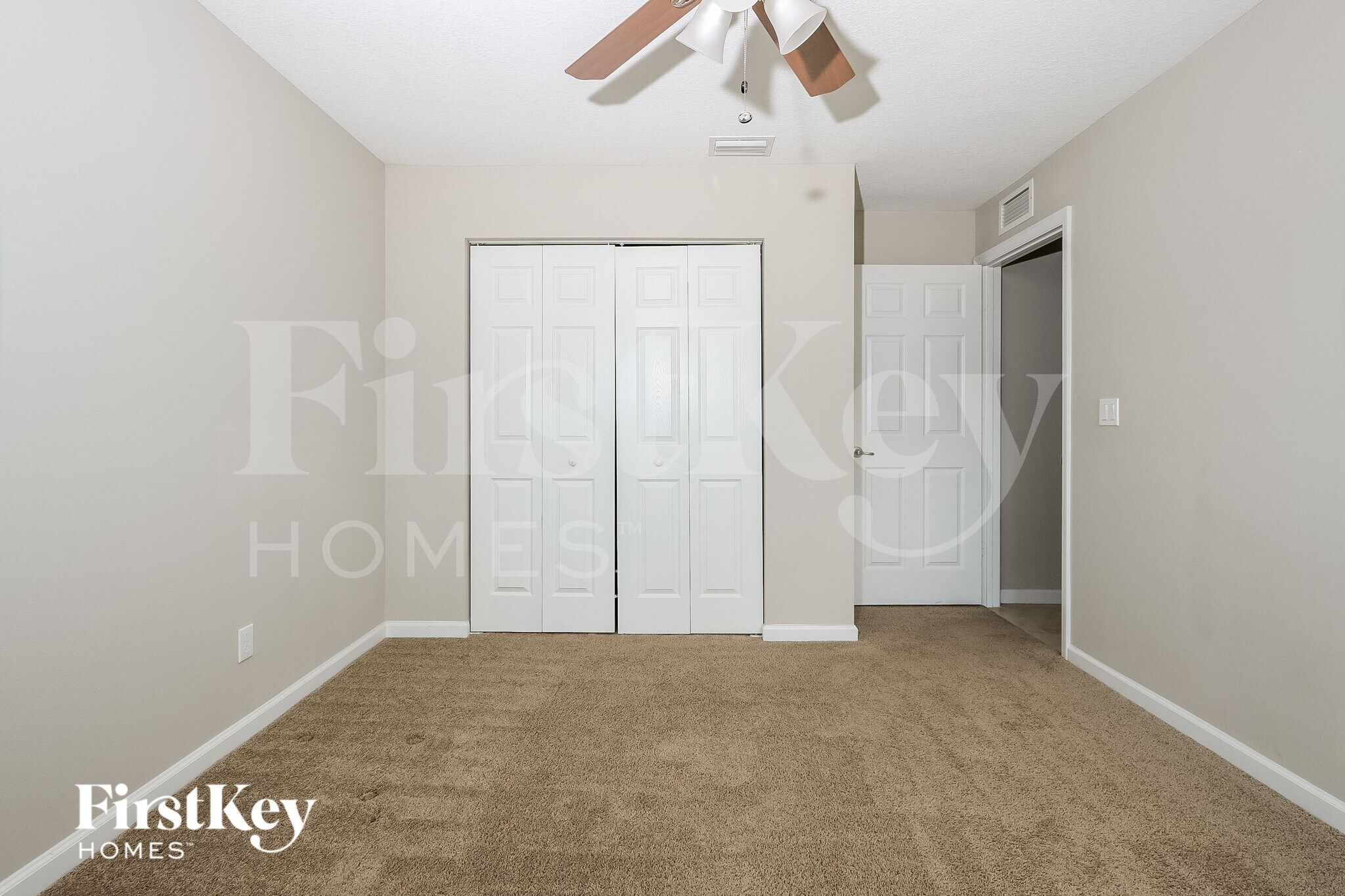 Building Photo - 4477 Southwest