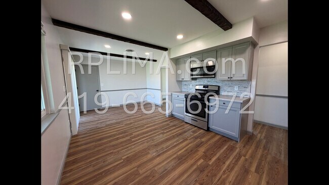 Building Photo - 614 Westbrook Dr